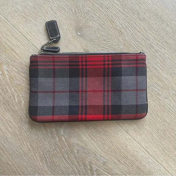 Coach Vintage Tartan Hampton Plaid Wool & Leather Pouch - Picture 4 of 4